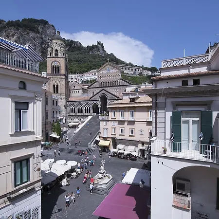 Hotel La Bambagina Amalfi Exterior foto